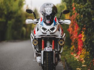 Składane lusterka DopeMirrors pasują do każdego motocykla